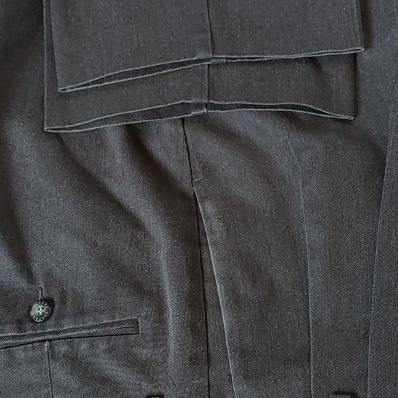 Dockers Mens Pleated Classic Charcoal Khaki - Picture 5 of 8